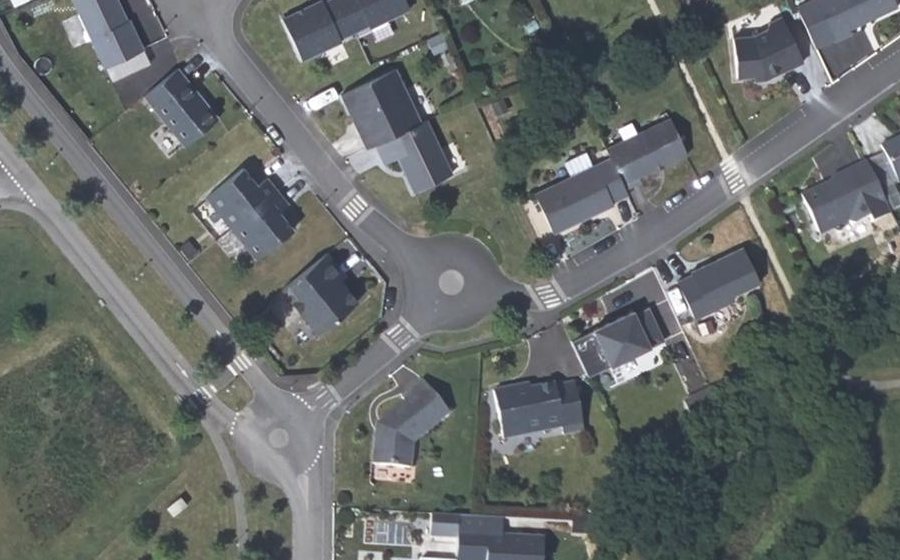 Vue aérienne du Mini-giratoire n°1403970839