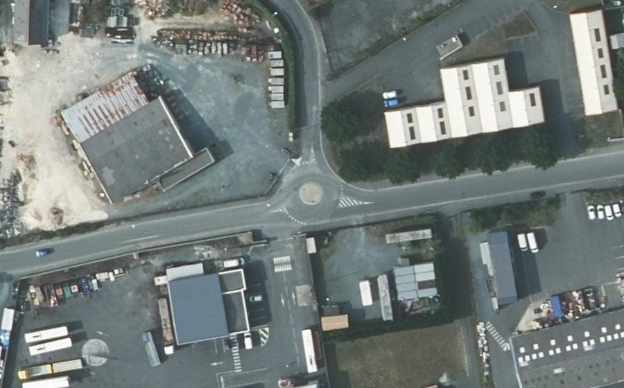 Vue aérienne du Mini-giratoire n°1404370025