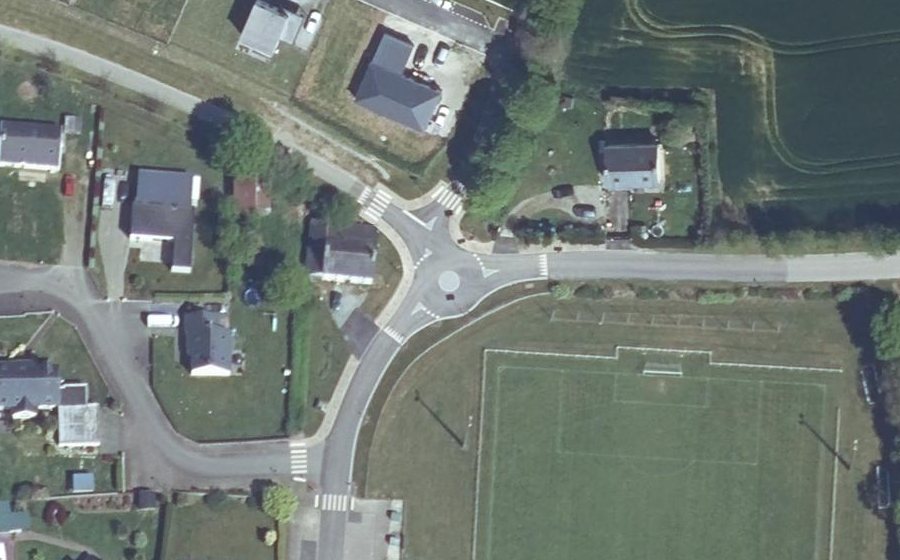 Vue aérienne du Mini-giratoire n°1412223100
