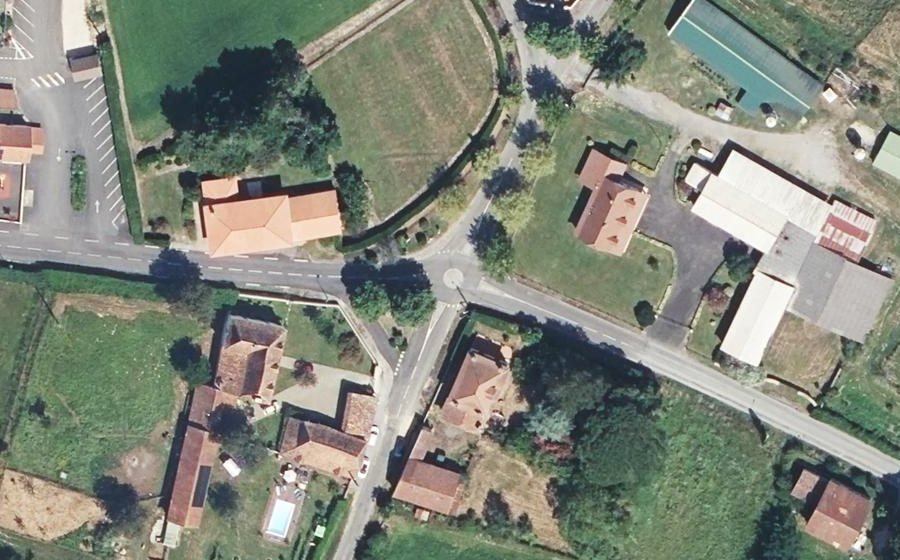 Vue aérienne du Mini-giratoire n°1420242692