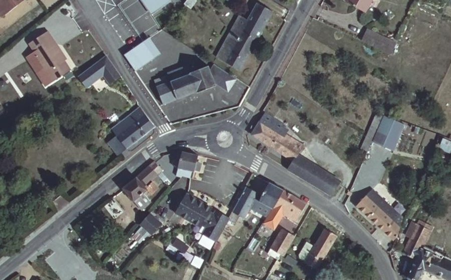 Vue aérienne du Mini-giratoire n°1424045053