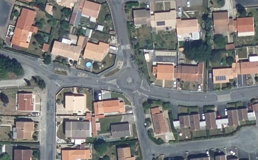 Vue aérienne du Mini-giratoire n°1428326051