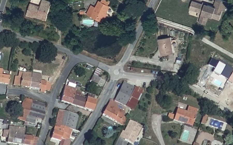 Vue aérienne du Mini-giratoire n°1432583131