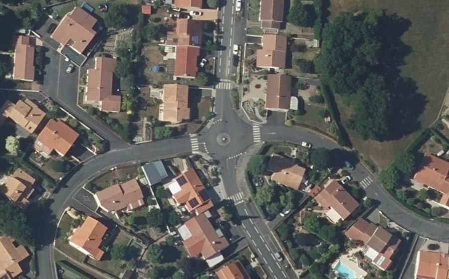 Vue aérienne du Mini-giratoire n°1436639062