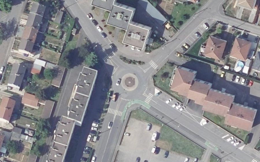 Vue aérienne du Mini-giratoire n°1442635275
