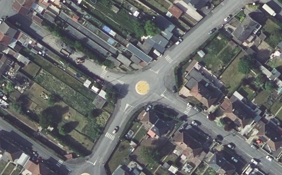 Vue aérienne du Mini-giratoire n°1445758778
