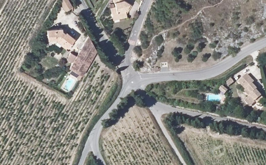 Vue aérienne du Mini-giratoire n°1450929215