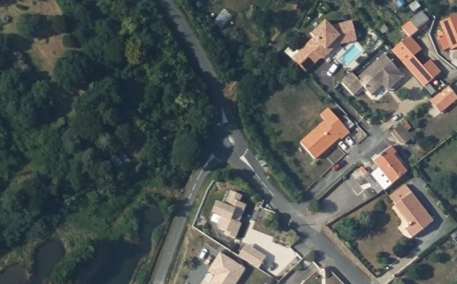Vue aérienne du Mini-giratoire n°1475349989