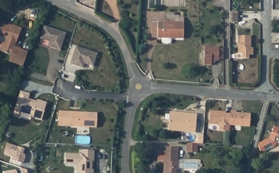 Vue aérienne du Mini-giratoire n°1475350403
