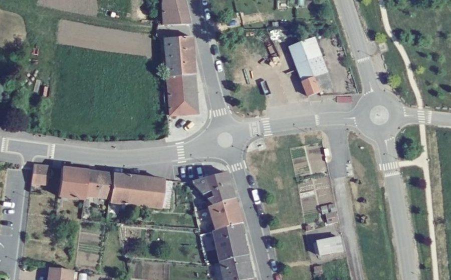 Vue aérienne du Mini-giratoire n°1478122295