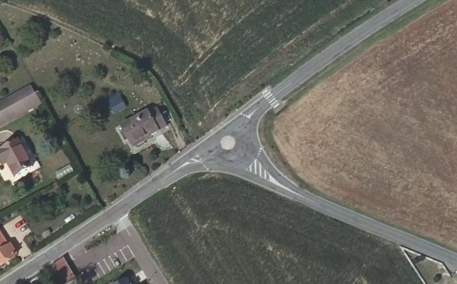 Vue aérienne du Mini-giratoire n°1481491932