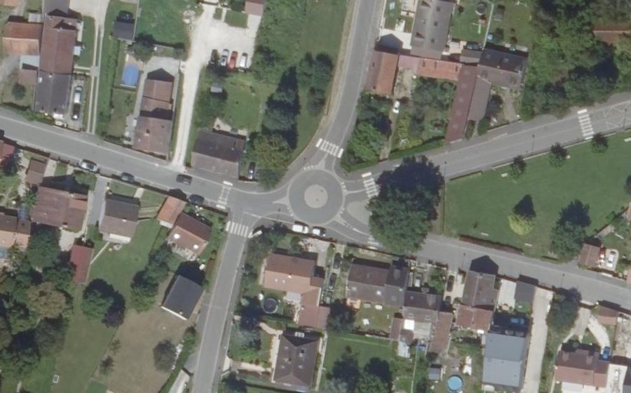 Vue aérienne du Mini-giratoire n°1506930880