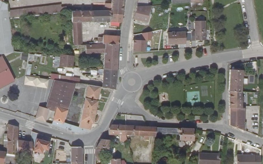 Vue aérienne du Mini-giratoire n°1506930918