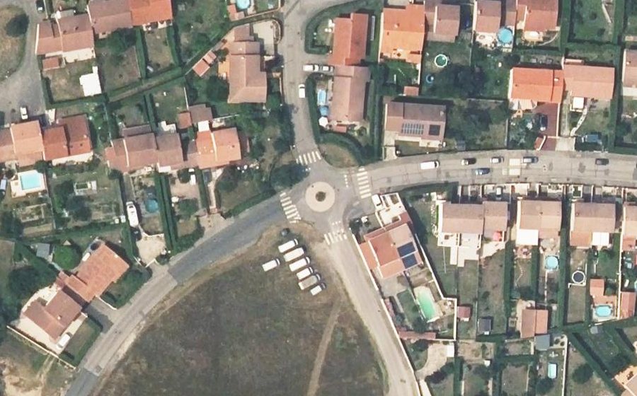 Vue aérienne du Mini-giratoire n°1519899301