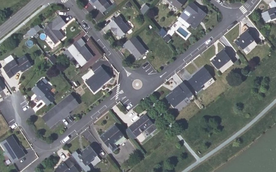 Vue aérienne du Mini-giratoire n°1525264048