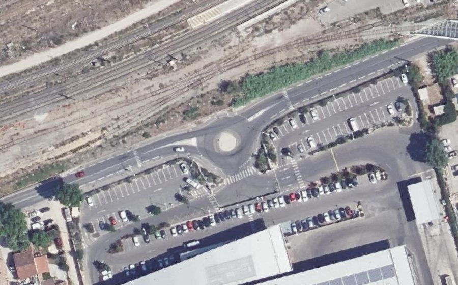 Vue aérienne du Rond-point anonyme n°1015257070