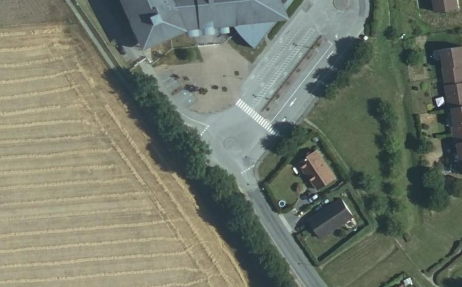 Vue aérienne du Mini-giratoire n°1554509754