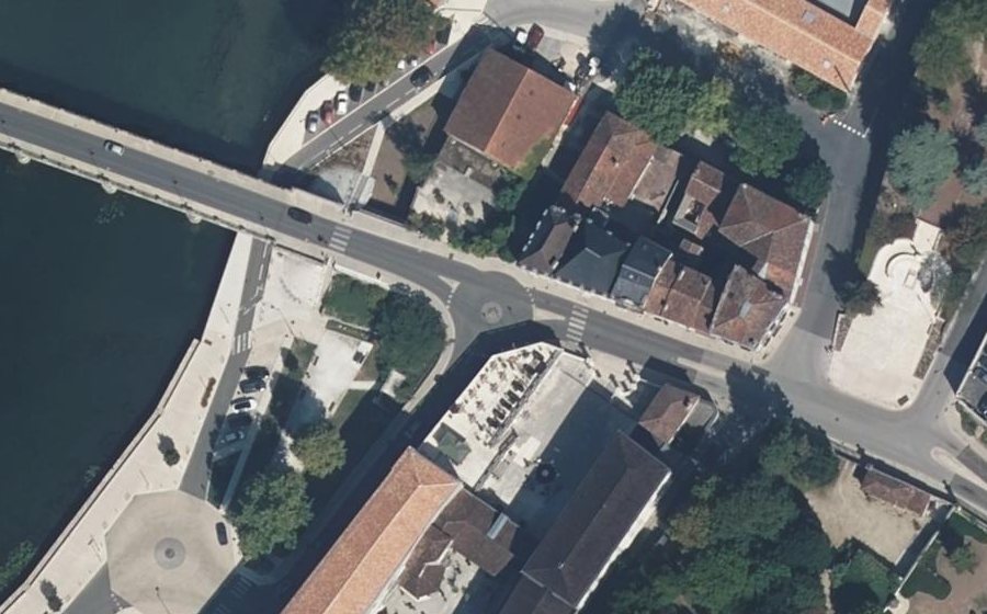Vue aérienne du Mini-giratoire n°1565758832