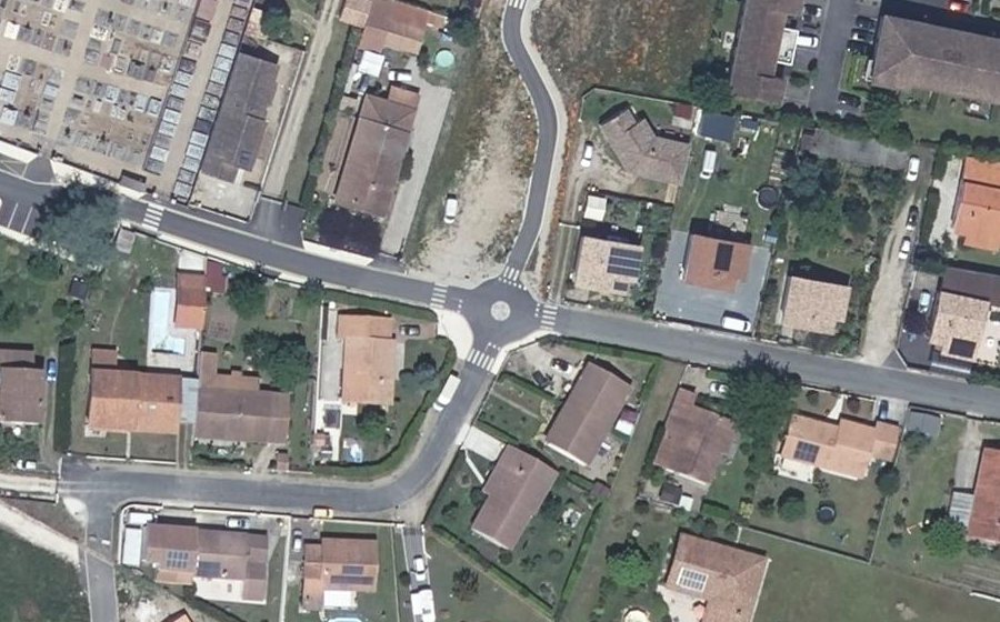 Vue aérienne du Mini-giratoire n°1582986134