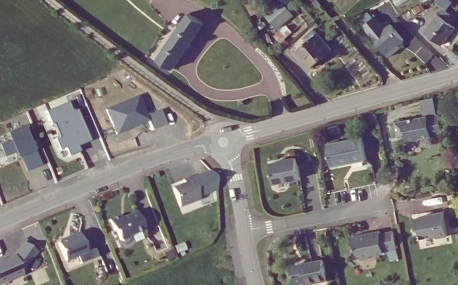 Vue aérienne du Mini-giratoire n°1587484340
