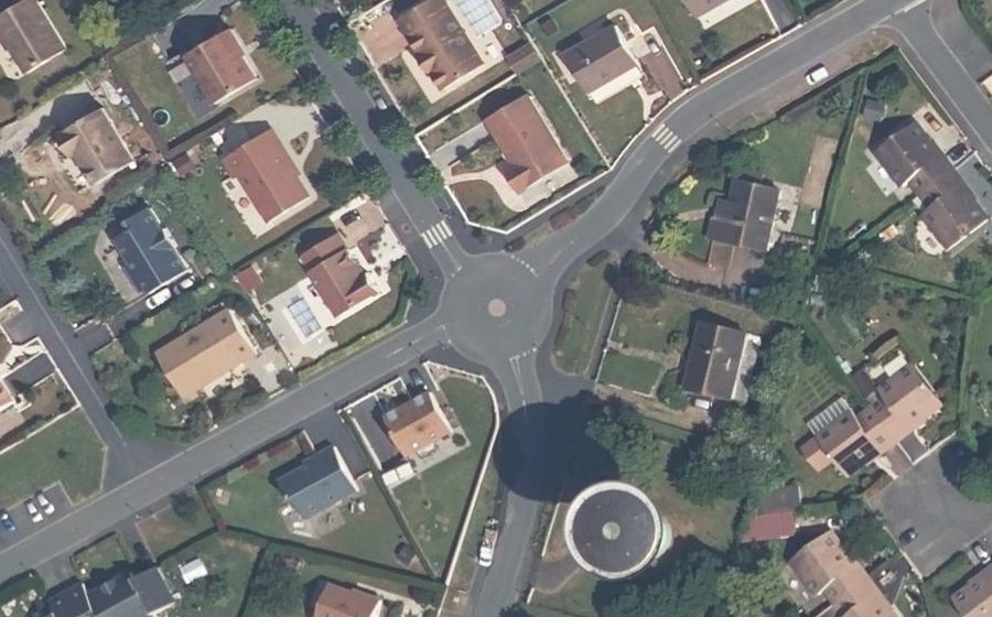 Vue aérienne du Mini-giratoire n°1596730081