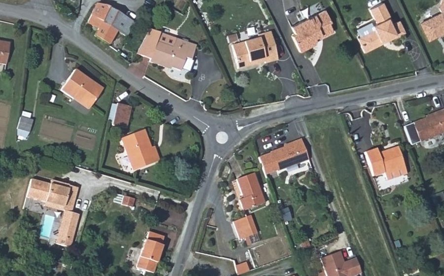 Vue aérienne du Mini-giratoire n°1601806333