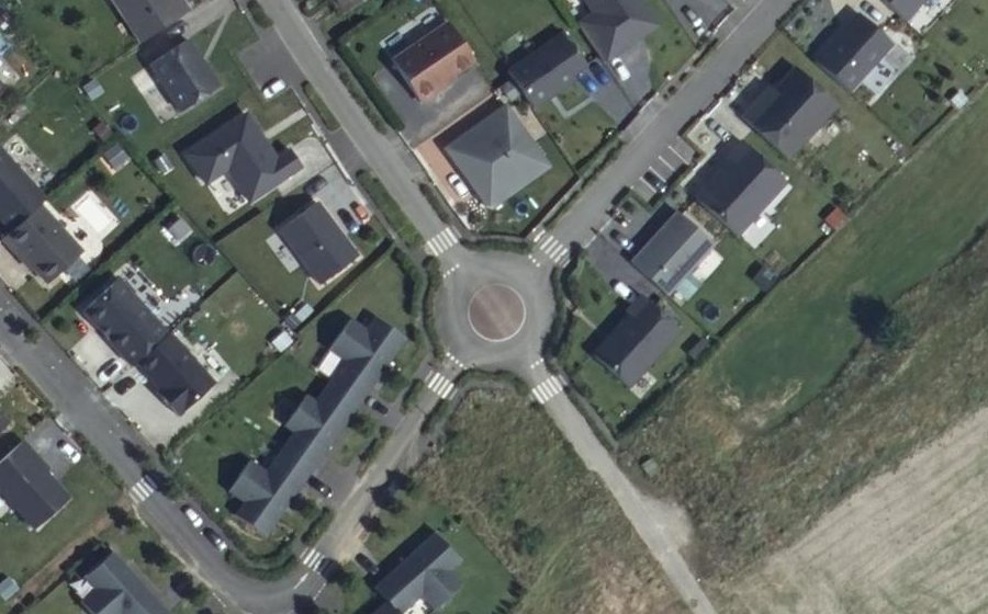 Vue aérienne du Mini-giratoire n°1604920413