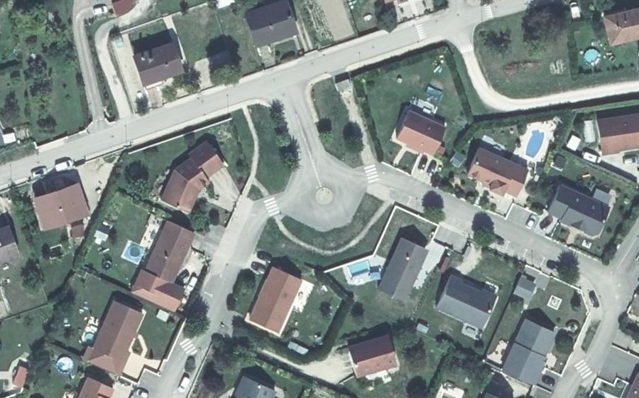 Vue aérienne du Mini-giratoire n°1620758361