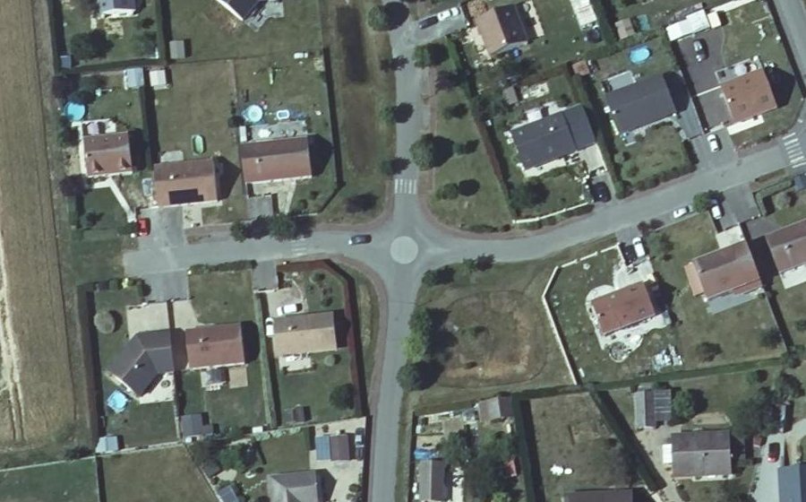 Vue aérienne du Mini-giratoire n°1622502205