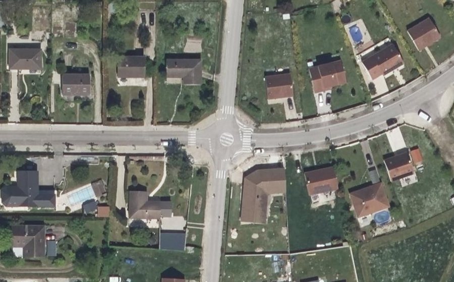 Vue aérienne du Mini-giratoire n°1637960416