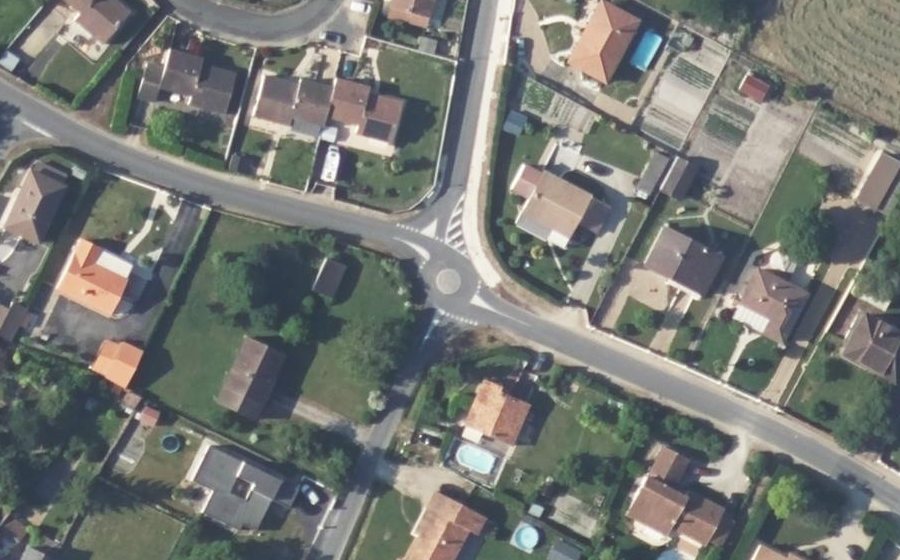 Vue aérienne du Mini-giratoire n°1649484063