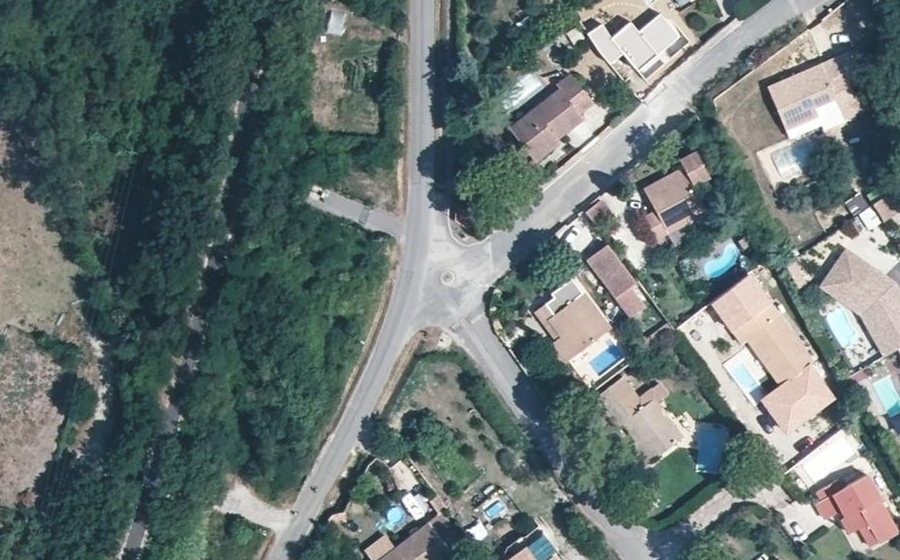 Vue aérienne du Mini-giratoire n°1652498514