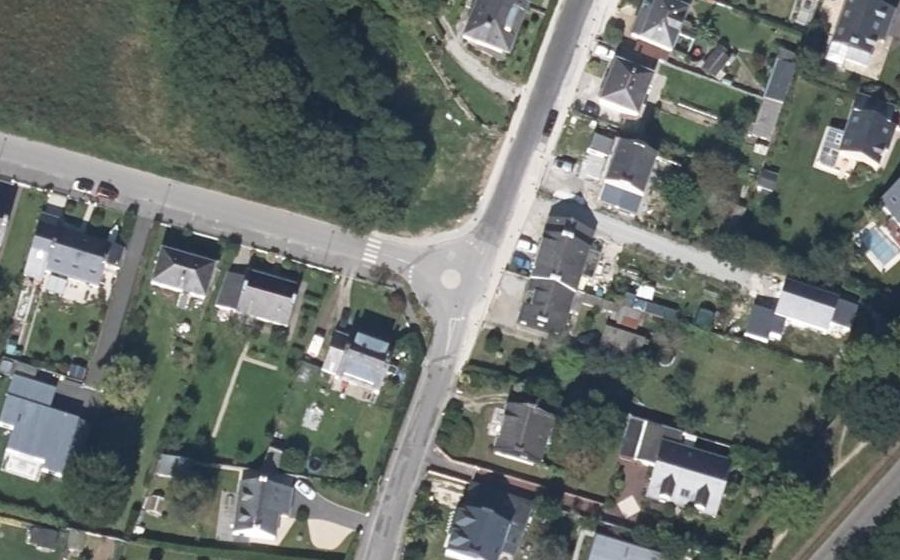 Vue aérienne du Mini-giratoire n°1659012655