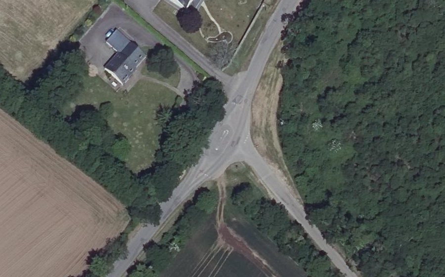 Vue aérienne du Mini-giratoire n°1659353895