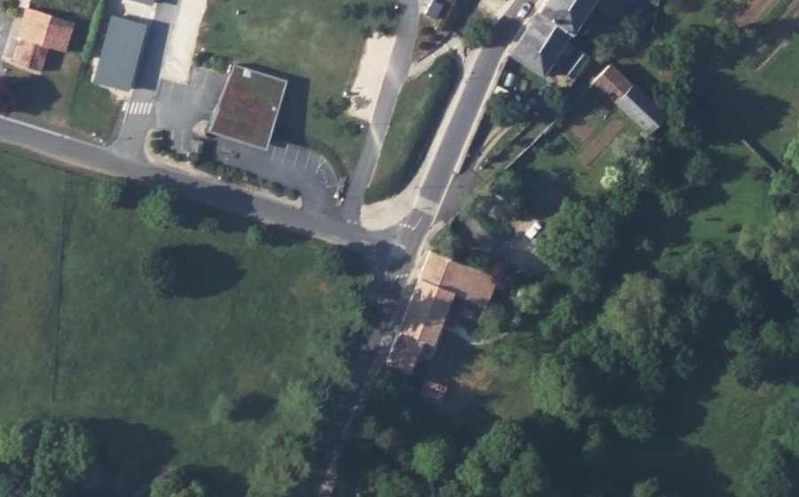 Vue aérienne du Mini-giratoire n°1665557044