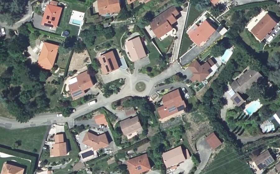 Vue aérienne du Mini-giratoire n°1670202502