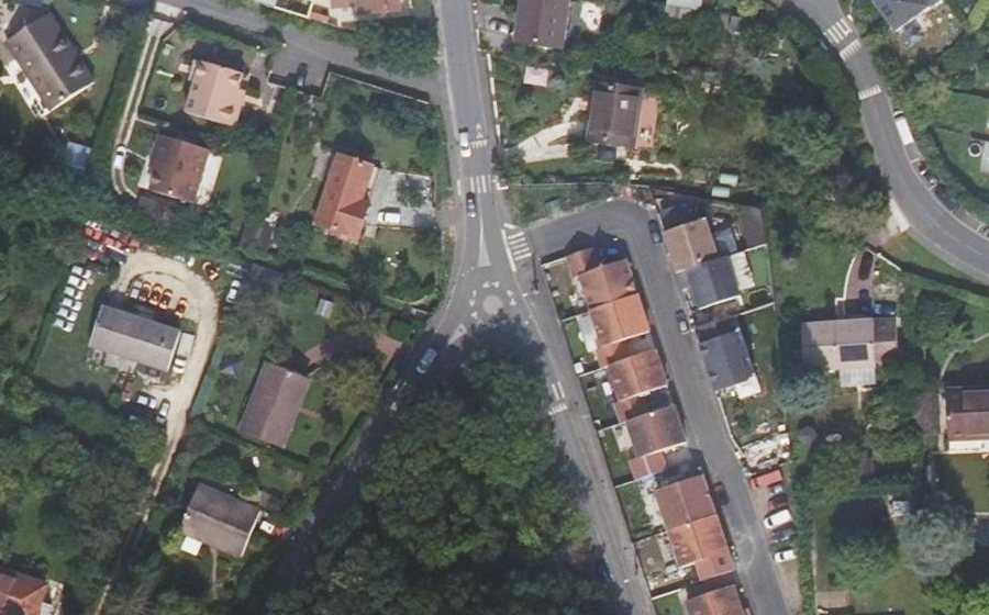 Vue aérienne du Mini-giratoire n°1675211101