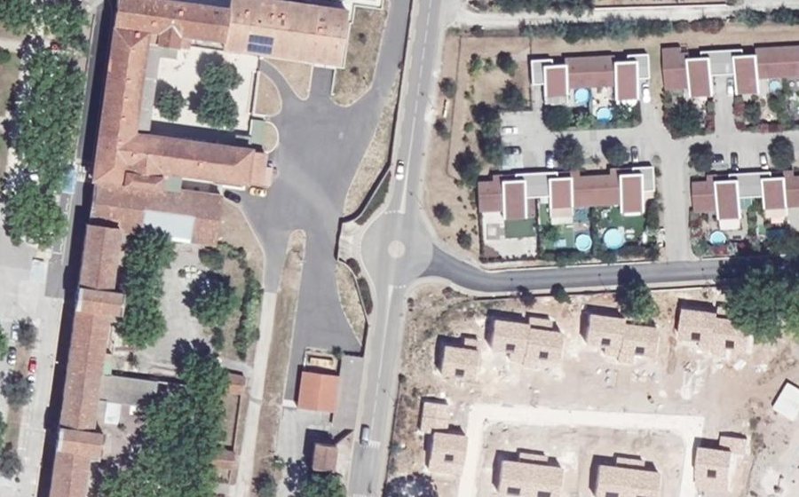 Vue aérienne du Mini-giratoire n°1681210736