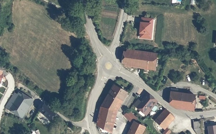 Vue aérienne du Mini-giratoire n°1684753982