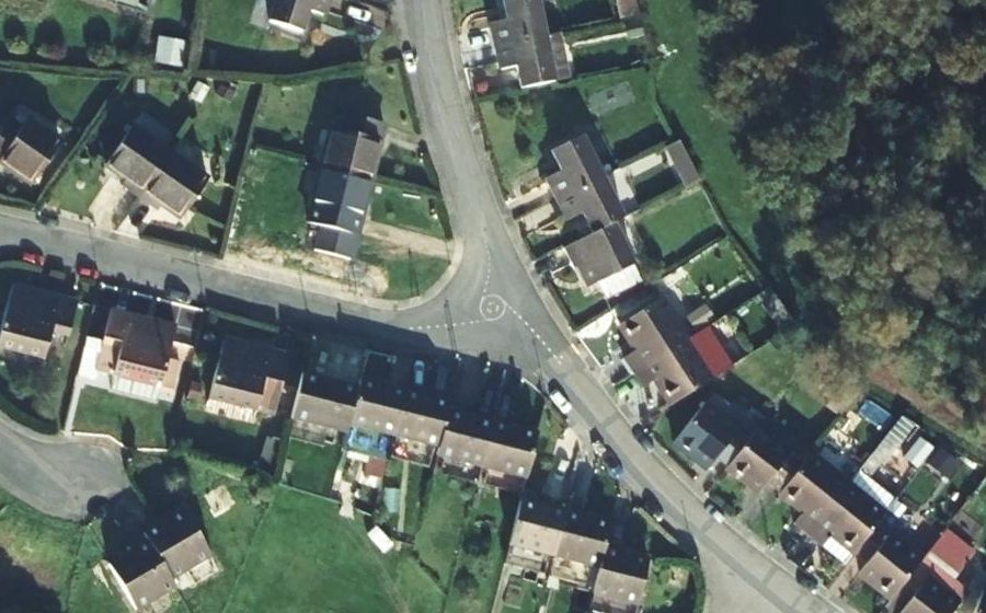 Vue aérienne du Mini-giratoire n°1684792181