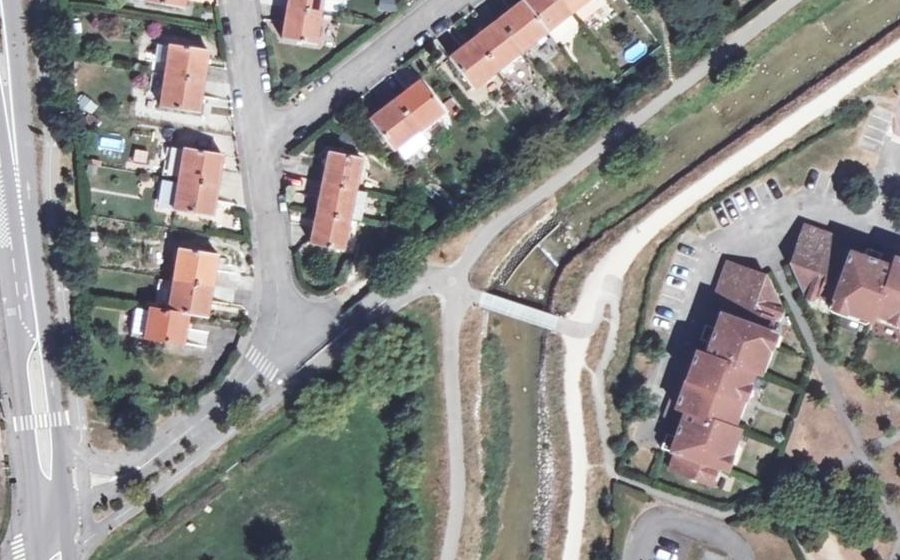 Vue aérienne du Mini-giratoire n°1686193264