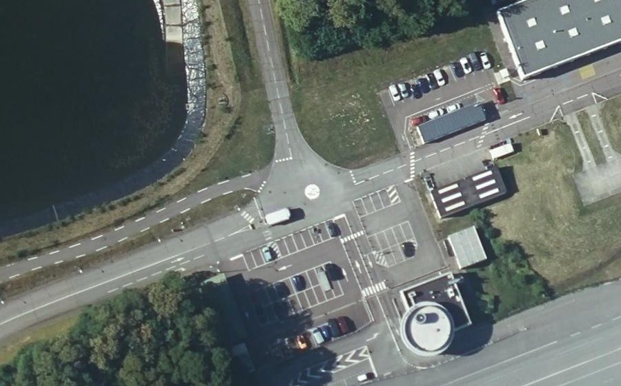Vue aérienne du Mini-giratoire n°1686194633