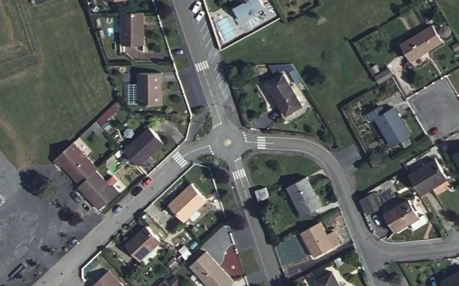 Vue aérienne du Mini-giratoire n°1692475574