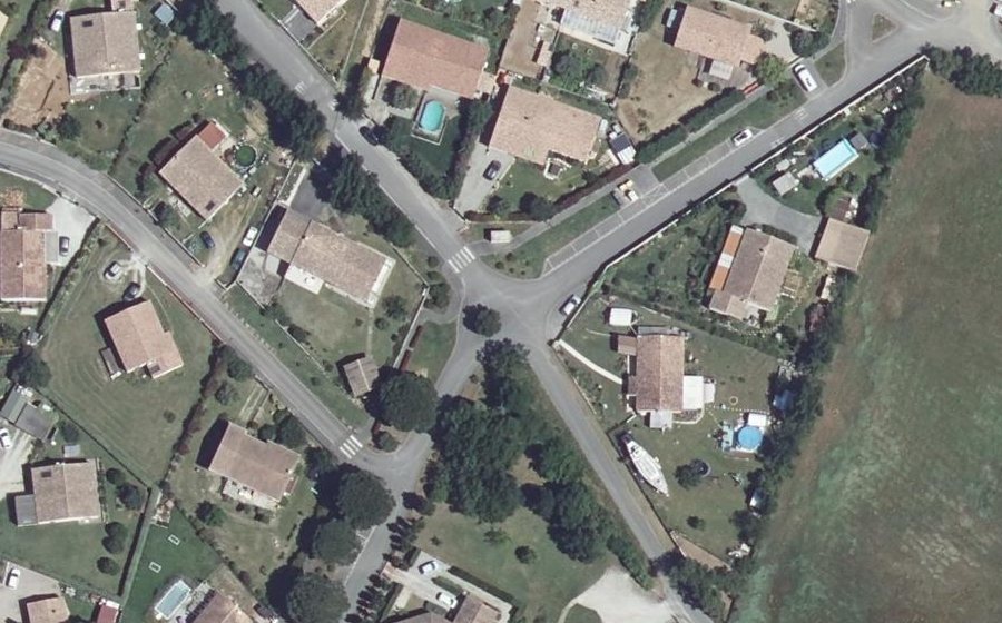 Vue aérienne du Mini-giratoire n°1692893592