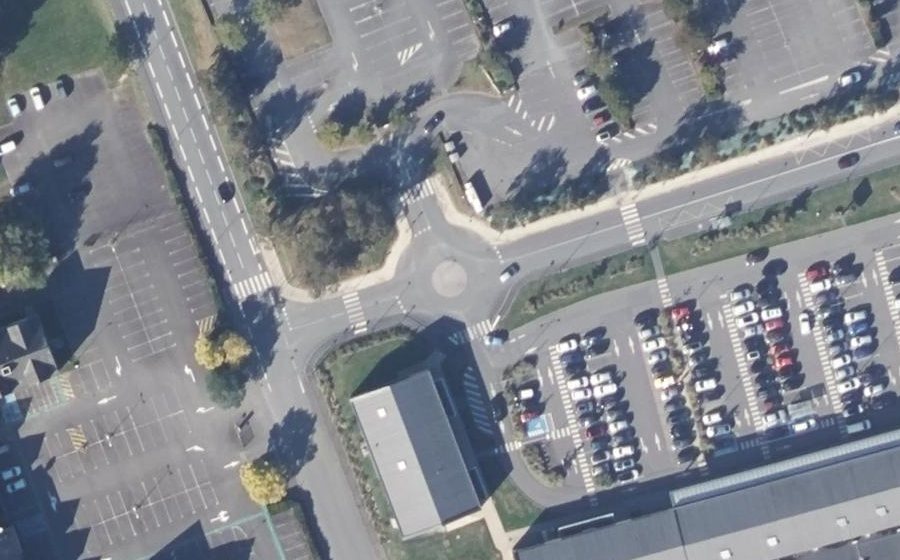 Vue aérienne du Mini-giratoire n°1695289694