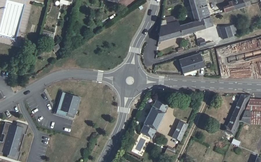 Vue aérienne du Mini-giratoire n°1697494953