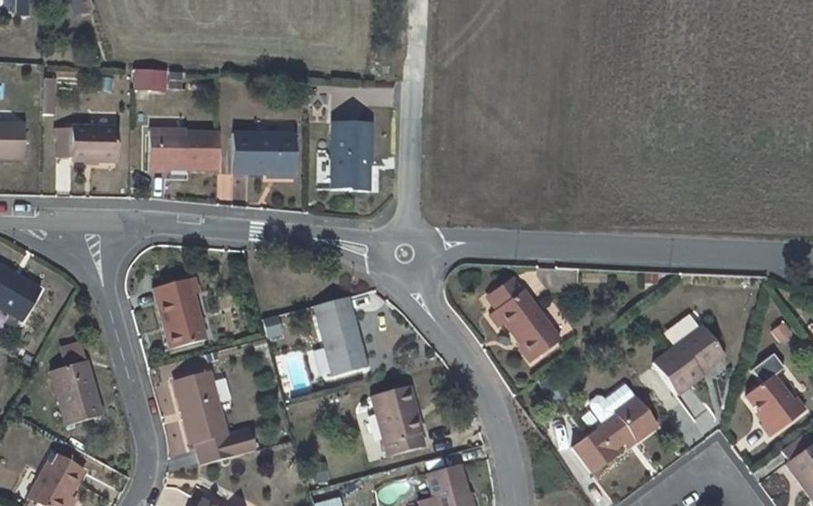 Vue aérienne du Mini-giratoire n°1697572404