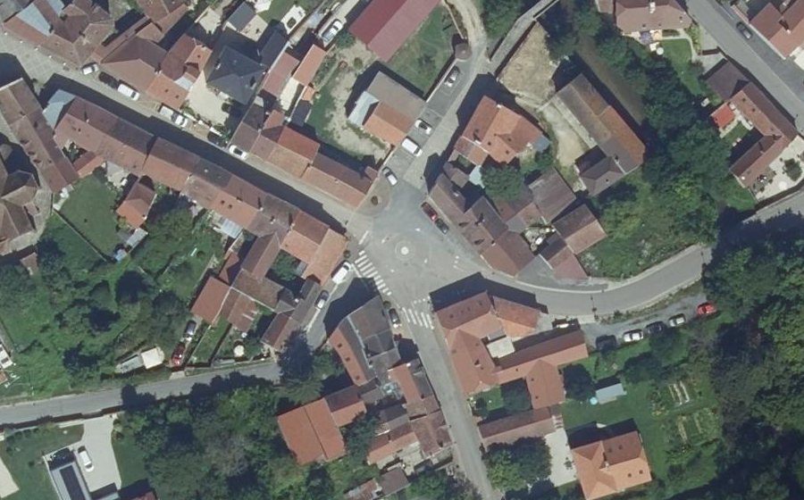 Vue aérienne du Mini-giratoire n°1698289244