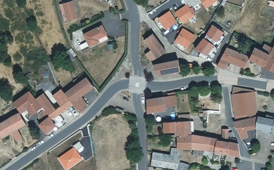 Vue aérienne du Mini-giratoire n°1701208577