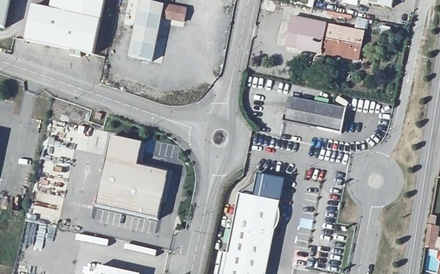 Vue aérienne du Mini-giratoire n°1702560197
